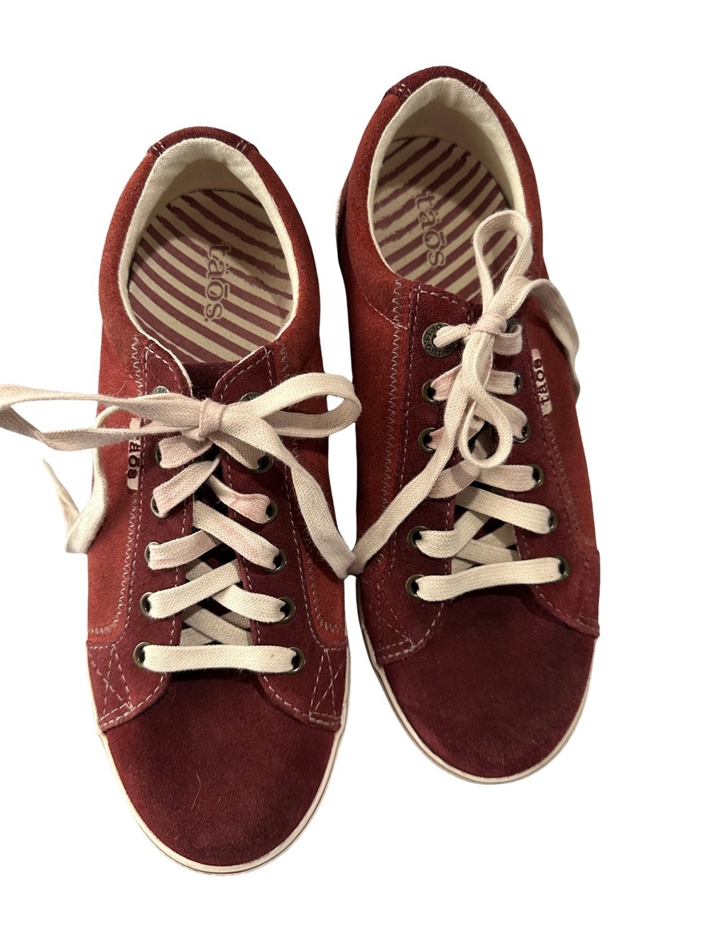 Taos Retro Star Suede Sneakers Womens Sz 8.5 Burgundy Rust Lace Up Comfort - Picture 2 of 12